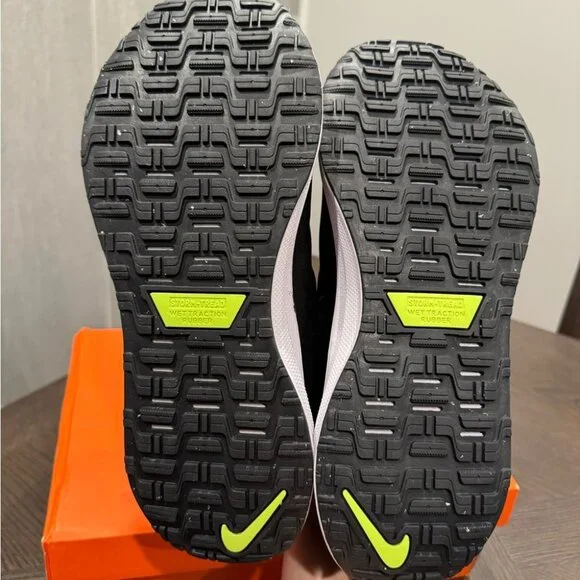 Nike Men's Infinity Run 4 GTX - Picture 3 of 6